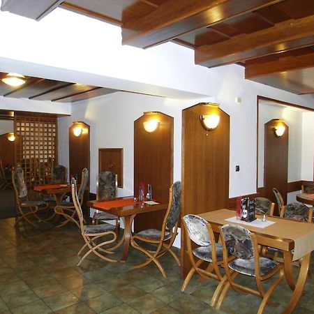 Penzion A Restaurace U Veterana Frenštát pod Radhoštěm Eksteriør bilde