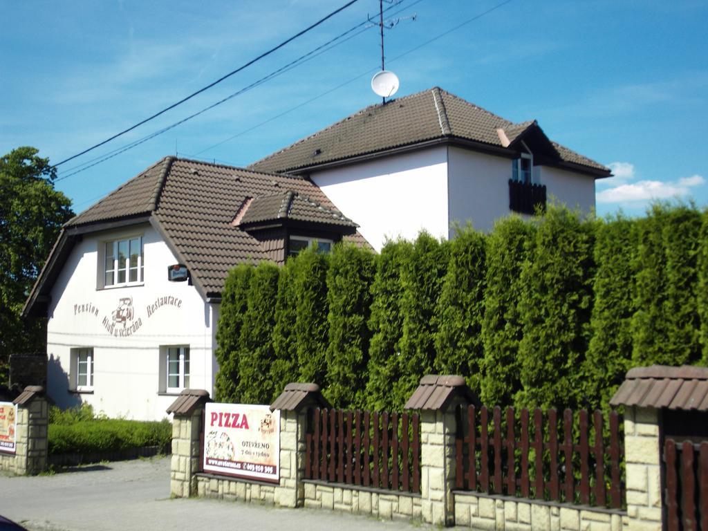 Penzion A Restaurace U Veterana Frenštát pod Radhoštěm Eksteriør bilde
